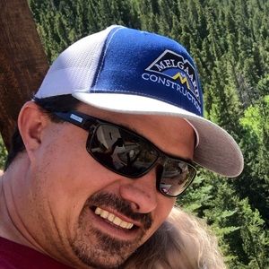 Meet your Posher, Jonathan